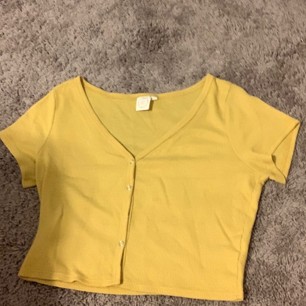 In great condition only have worn about 2 times.